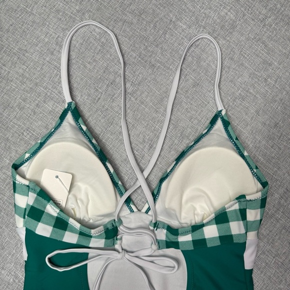 Cupshe Gingham Lace Up One Piece Swimsuit Green White Print Medium NWT - Picture 8 of 11